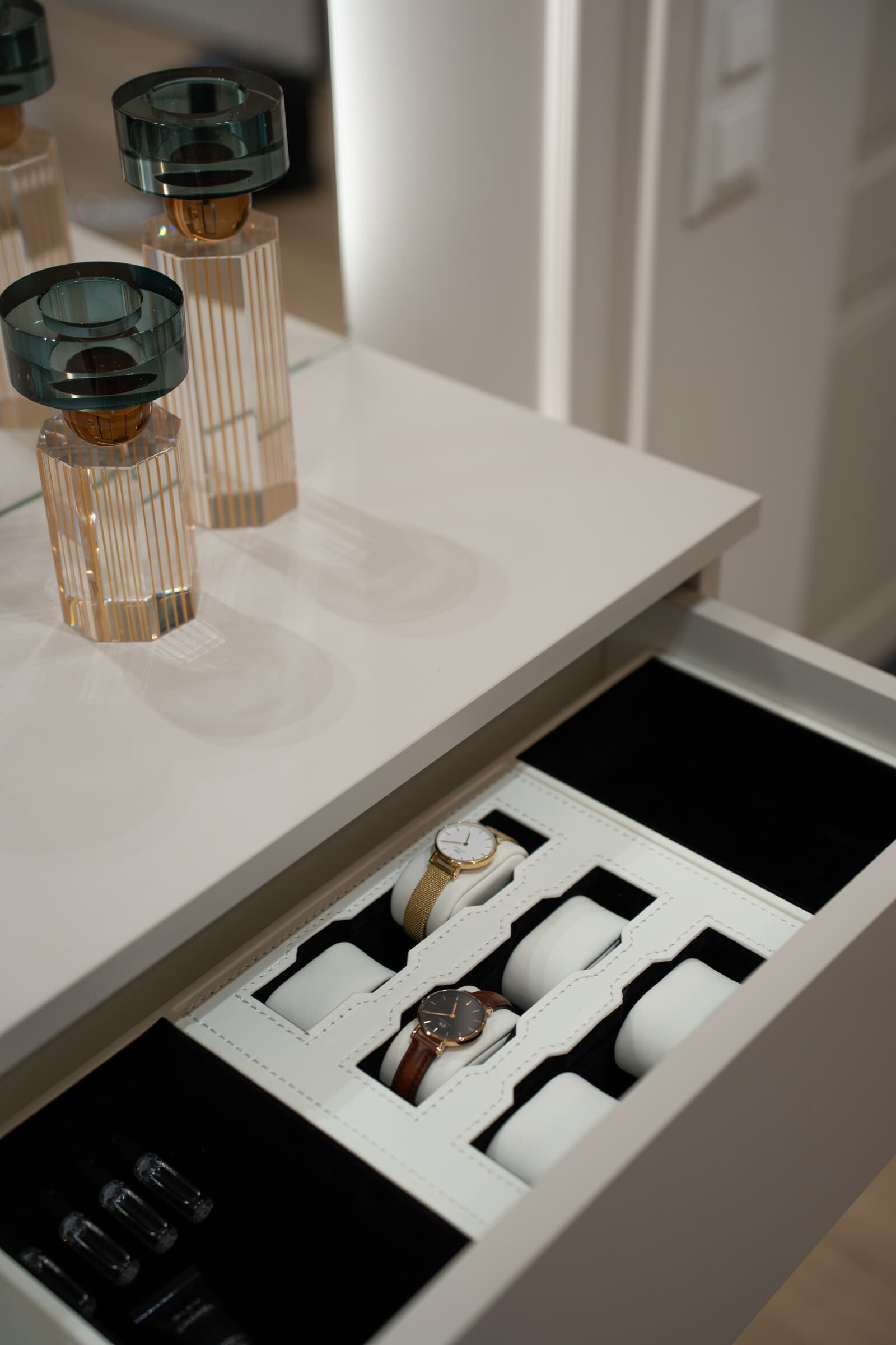 Strada Constantin Stere — Antreu, fotografia 4 din 21