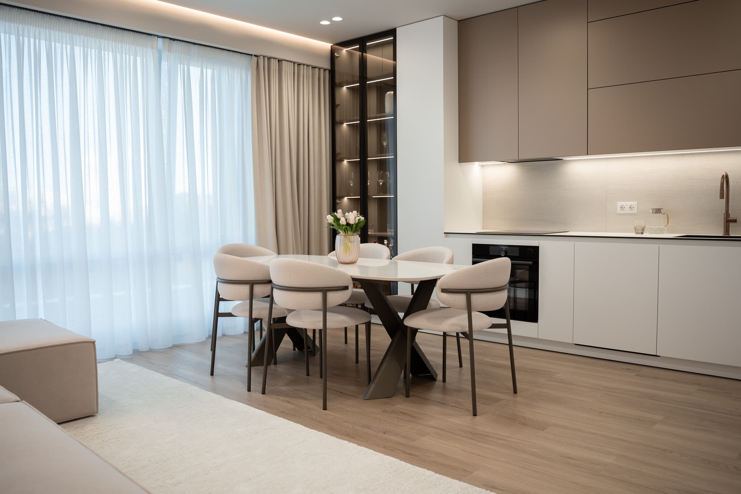 Strada Constantin Stere — Bucătărie și dining, fotografia 5 din 21